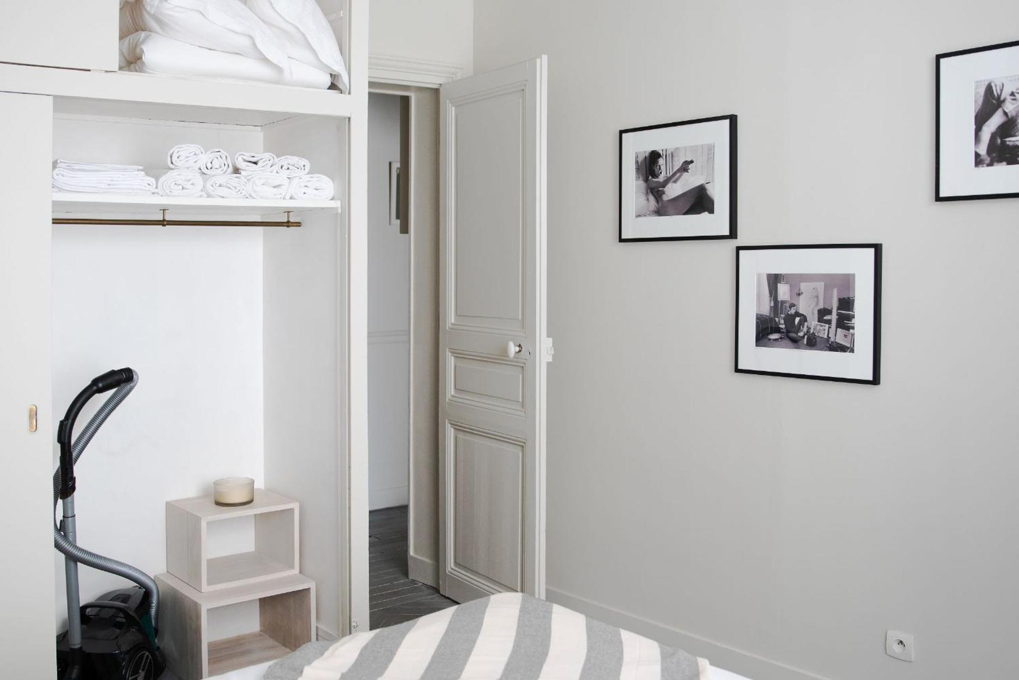 Eiffel Tower & Les Invalides - 1Br - Cityapartmentstay باريس المظهر الخارجي الصورة